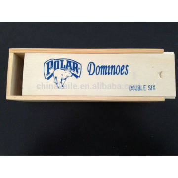 Logo Domino-Sets mit Holzkiste